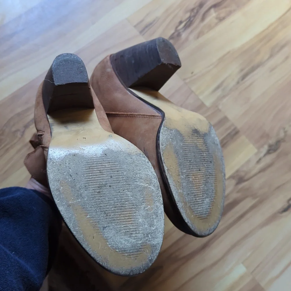 Booties - Picture 3 of 3